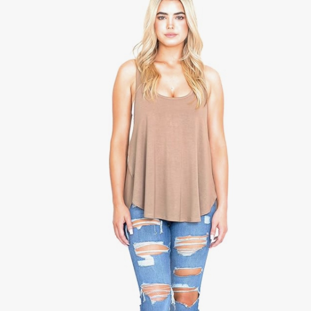 Women’s Loose Fit Flowy Scoop Neck Tank Top